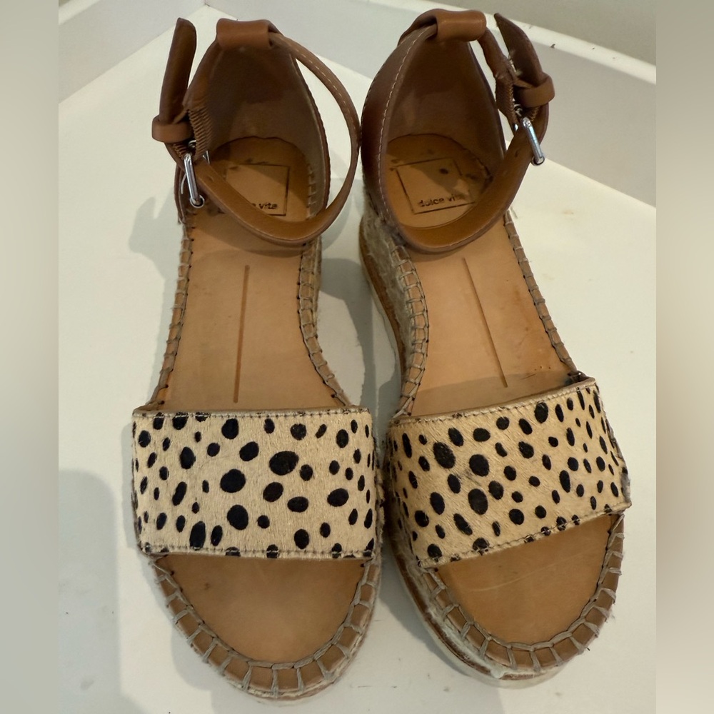 Dolce Vita Tan and Black Espadrille Wedges - Picture 2 of 3